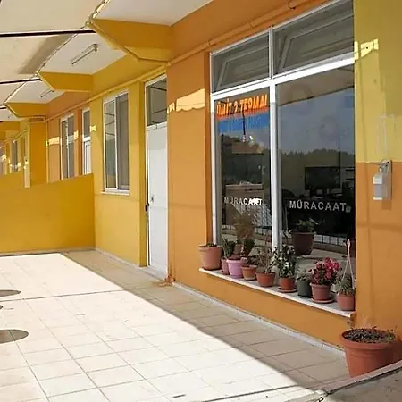 Uemit 2 Termal Hotel 3*